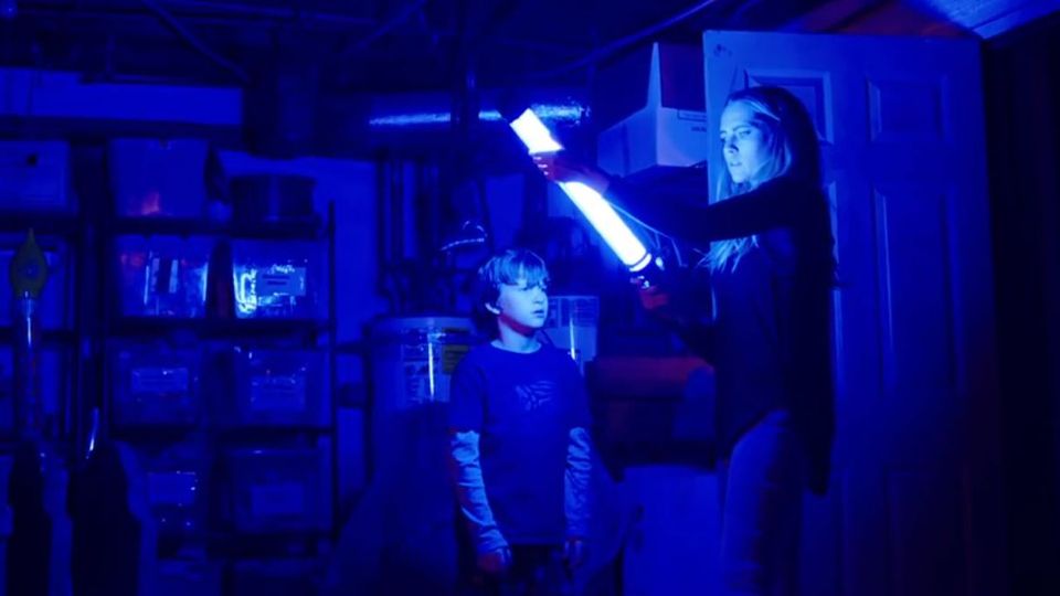 Lights Out Trailer Lights Out Trailer (2) OV FILMSTARTS.de