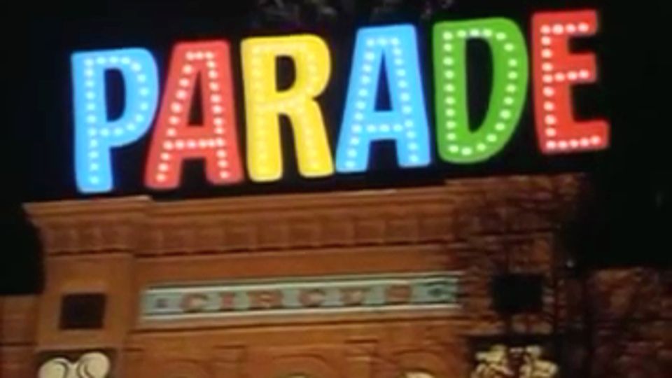 Parade Trailer Parade Trailer OV FILMSTARTS.de
