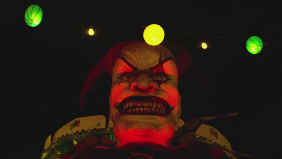 One Last Call Trailer - One Last Call Trailer DF - FILMSTARTS.de