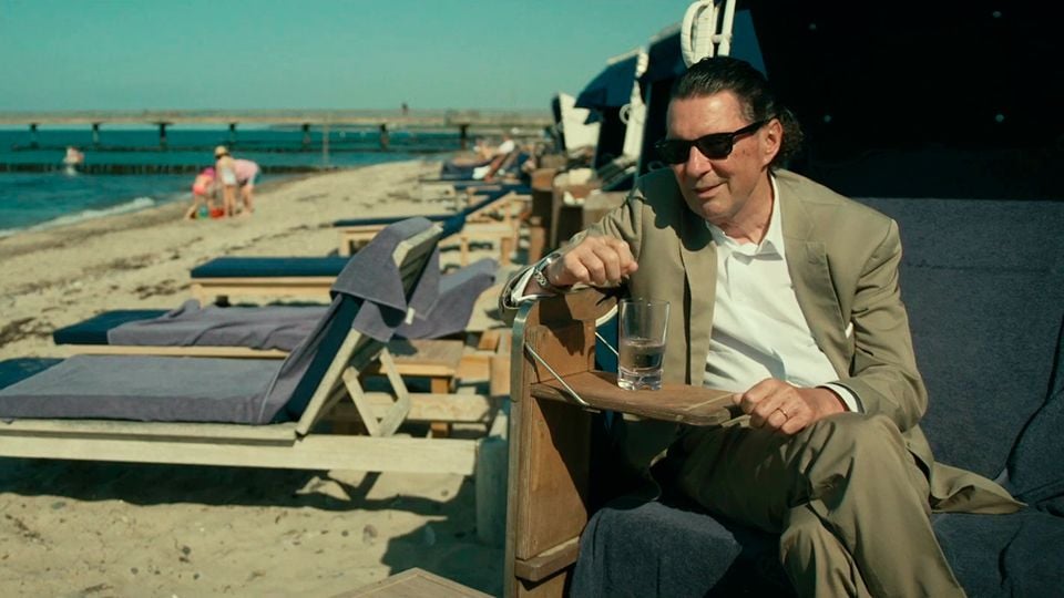 Alles über Martin Suter. Ausser Die Wahrheit Alles über Martin Suter. Ausser die Wahrheit. Trailer - Alles über