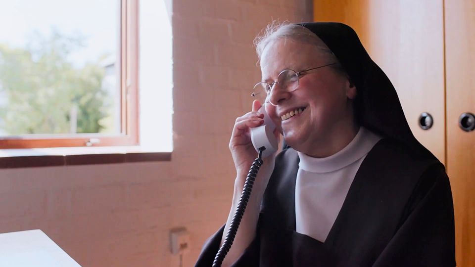 wo-ist-gott-trailer-wo-ist-gott-trailer-df-filmstarts-de