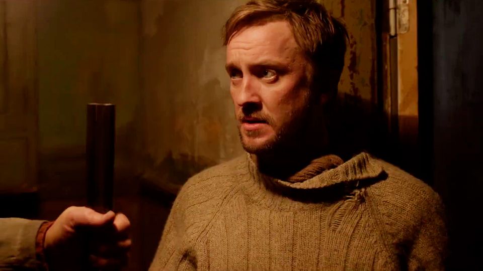 Burial Die Leiche des Führers Trailer Burial Die Leiche des Führers Trailer DF FILMSTARTS.de Burial Die Leiche des Führers Trailer Burial Die Leiche des Führers Trailer DF FILMSTARTS.de