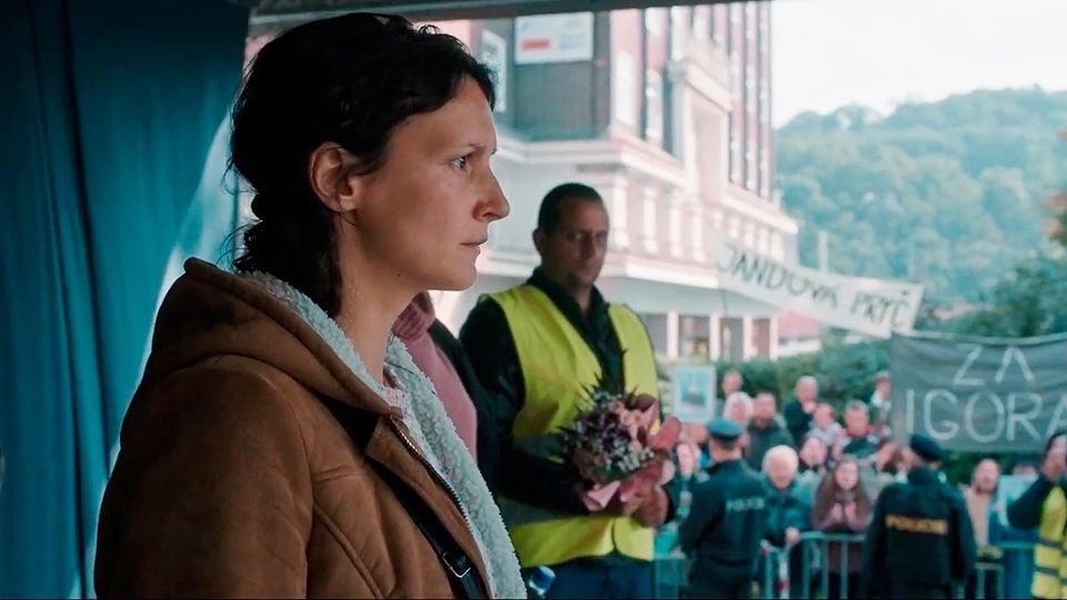 Victim Trailer Victim Trailer OmeU FILMSTARTS.de