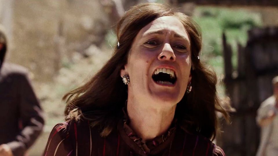 The Communion Girl Trailer - The Communion Girl Trailer (2) OV ...